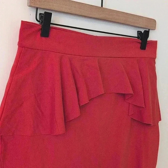 Vintage Bebe Womens Med Peplum Ruffle Stretch Mini Skirt Red Party Work Casual - Picture 2 of 5